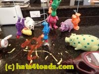 /home//u458753944/public_html/sourcegallery/////////////////////////////////////////////////////////////Chickens/Kitchen/PB140250.JPG